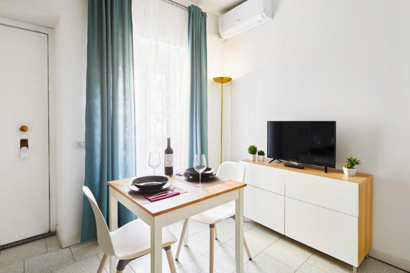 밀라노 House Naviglio Quattro 아파트 외부 사진
